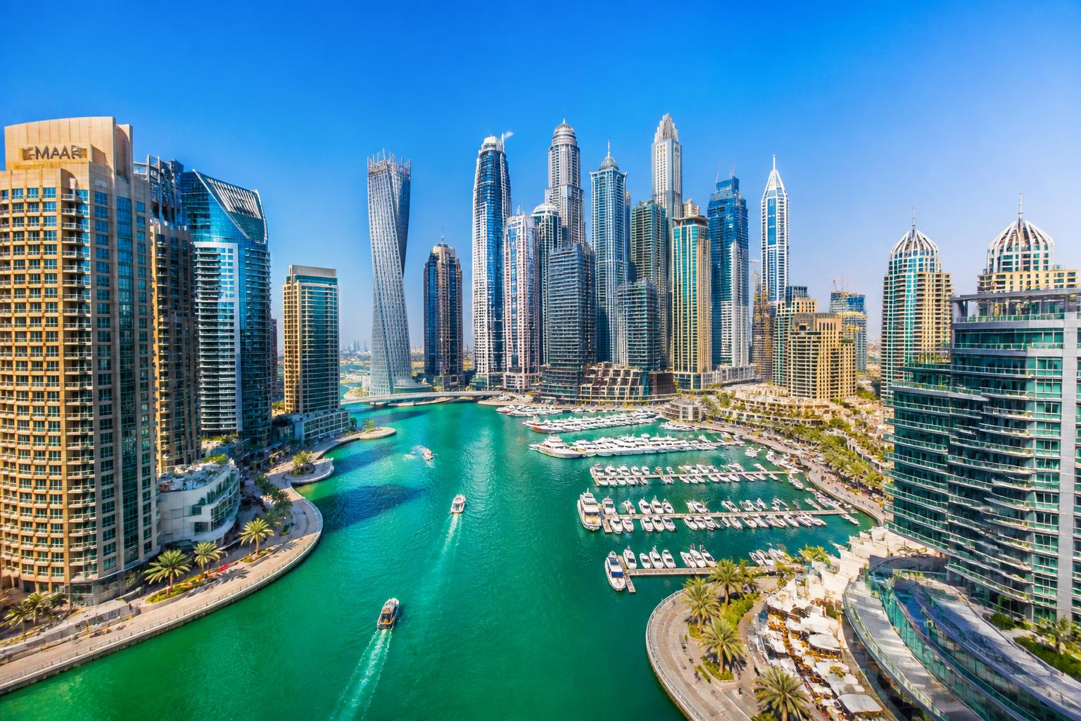 Dubai Marina au coucher du soleil